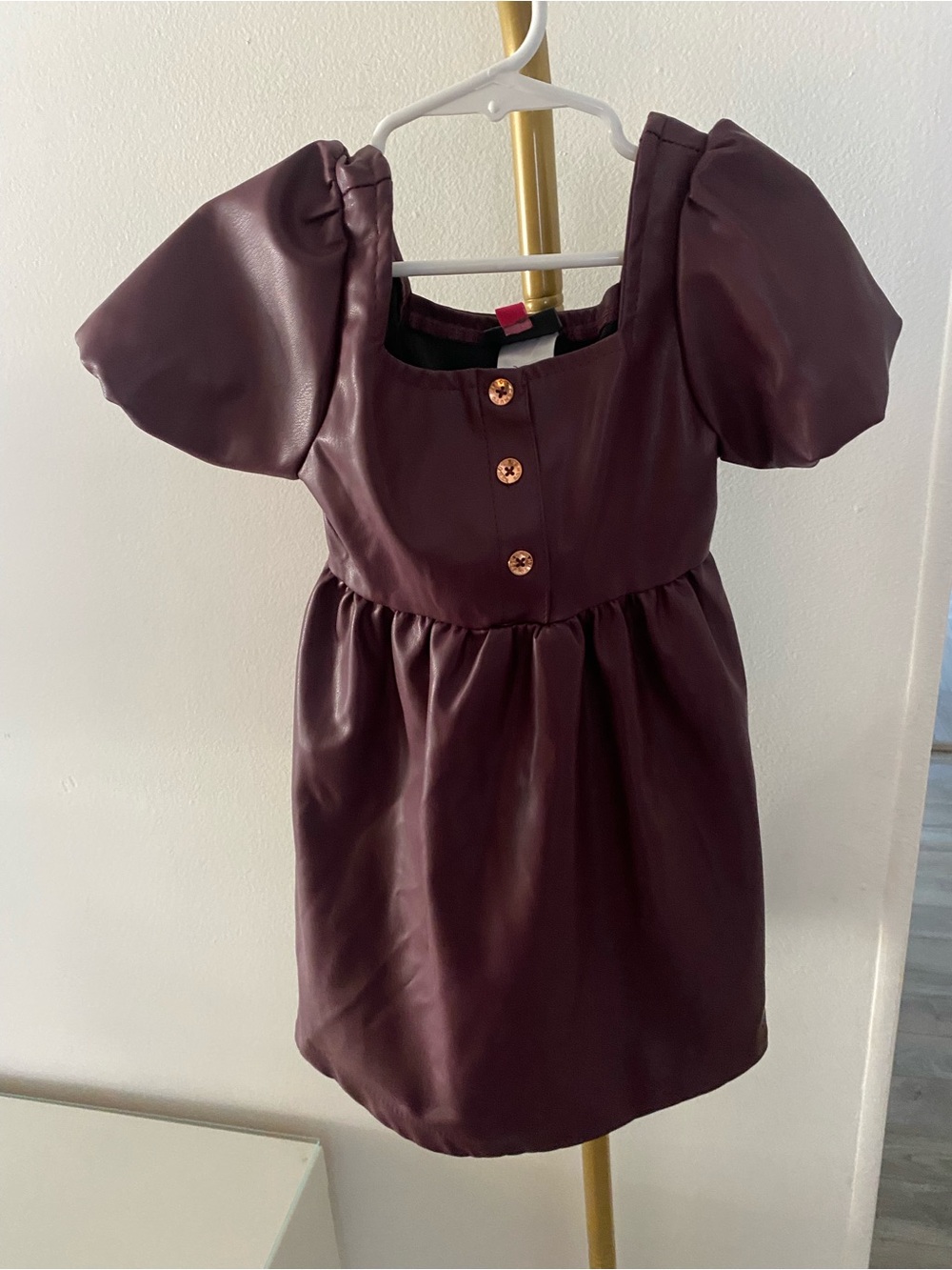 Vince Camuto Girls' Puff Sleeve Faux Leather Dress in Plum